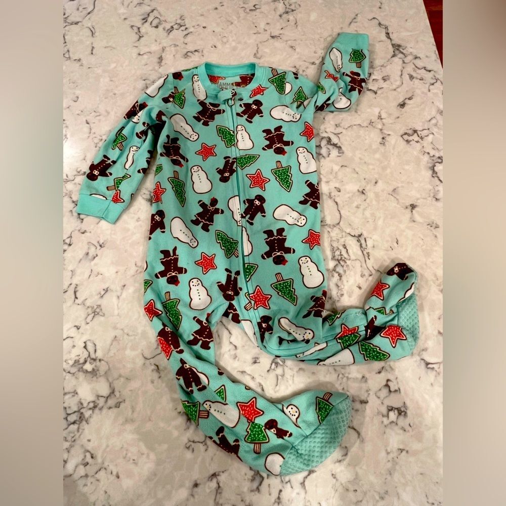 Boys Unisex 24 Months Christmas footie pjs  mint green Snowman Christmas Tree